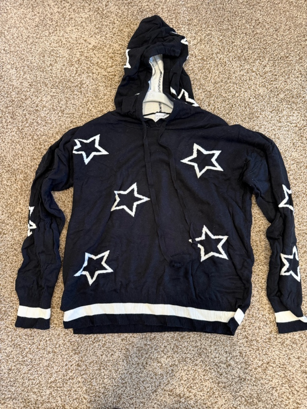 Black and White Star Knit Hooded Pullover Sweater